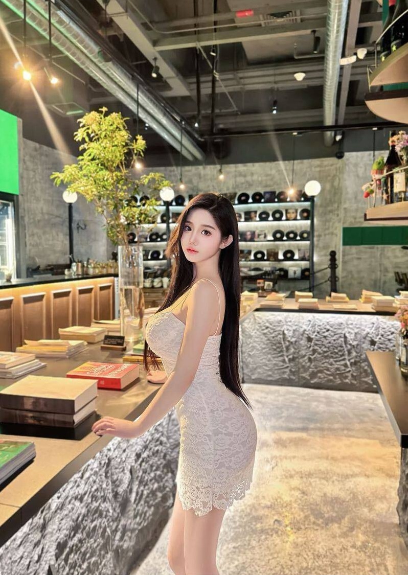 南京 媛媛 漫画长腿 完美比例 温柔知性接待