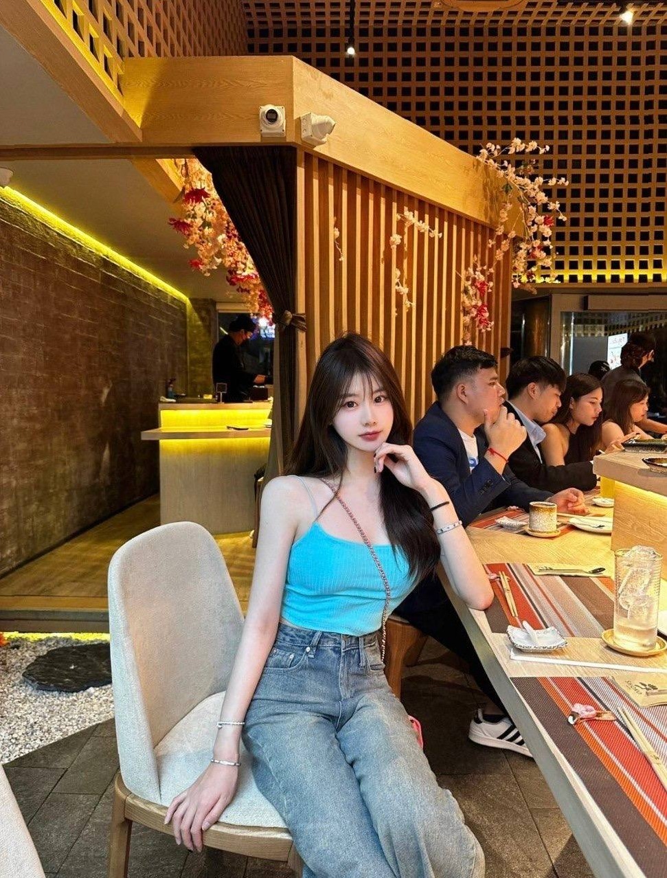 北京 小志 D杯纤细身材 温婉亲和 韩国旅行实拍