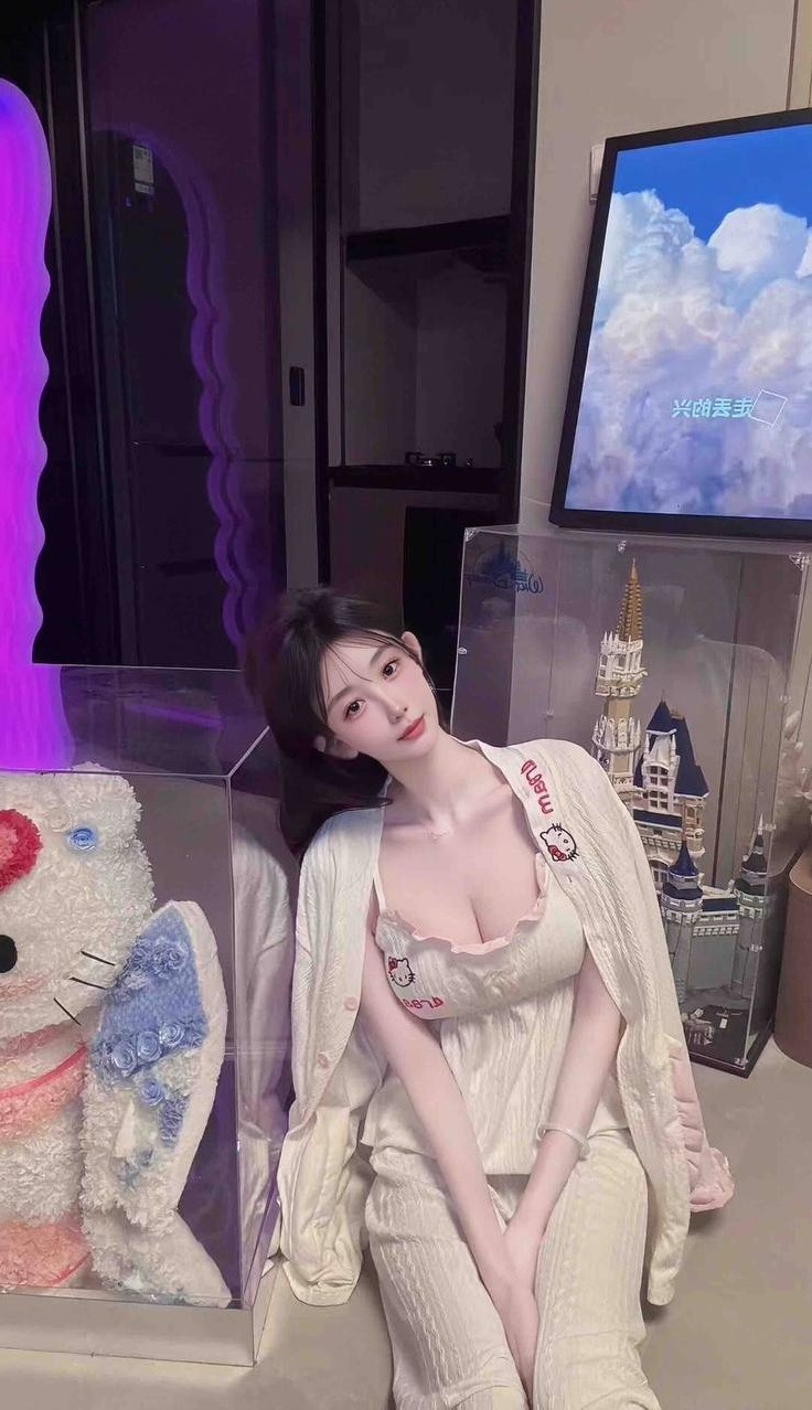 北京 灵灵 腰身纤细 长腿比例 健身写真