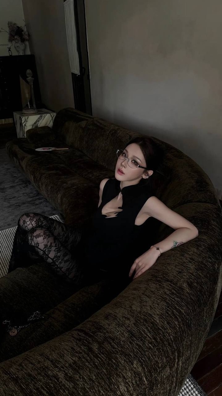 南京 欧瑞 高挑E杯 在读研究生 短暂兼职