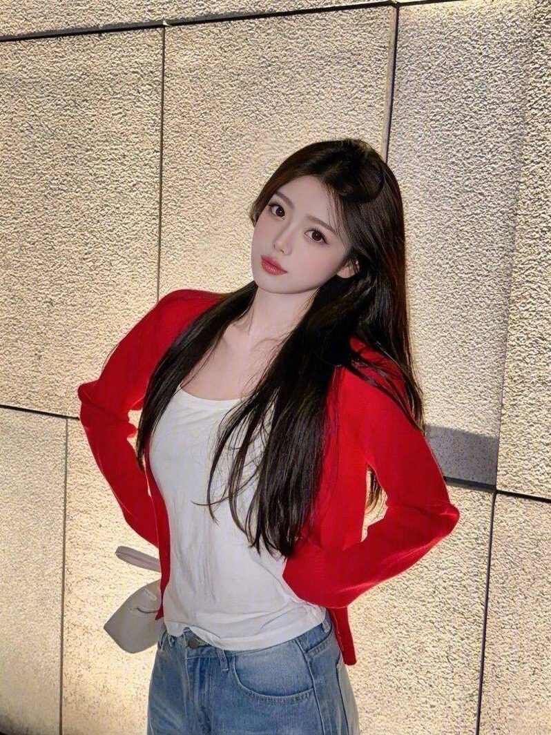 杭州 香蕉 清新童颜 修长身形 真人自然写真