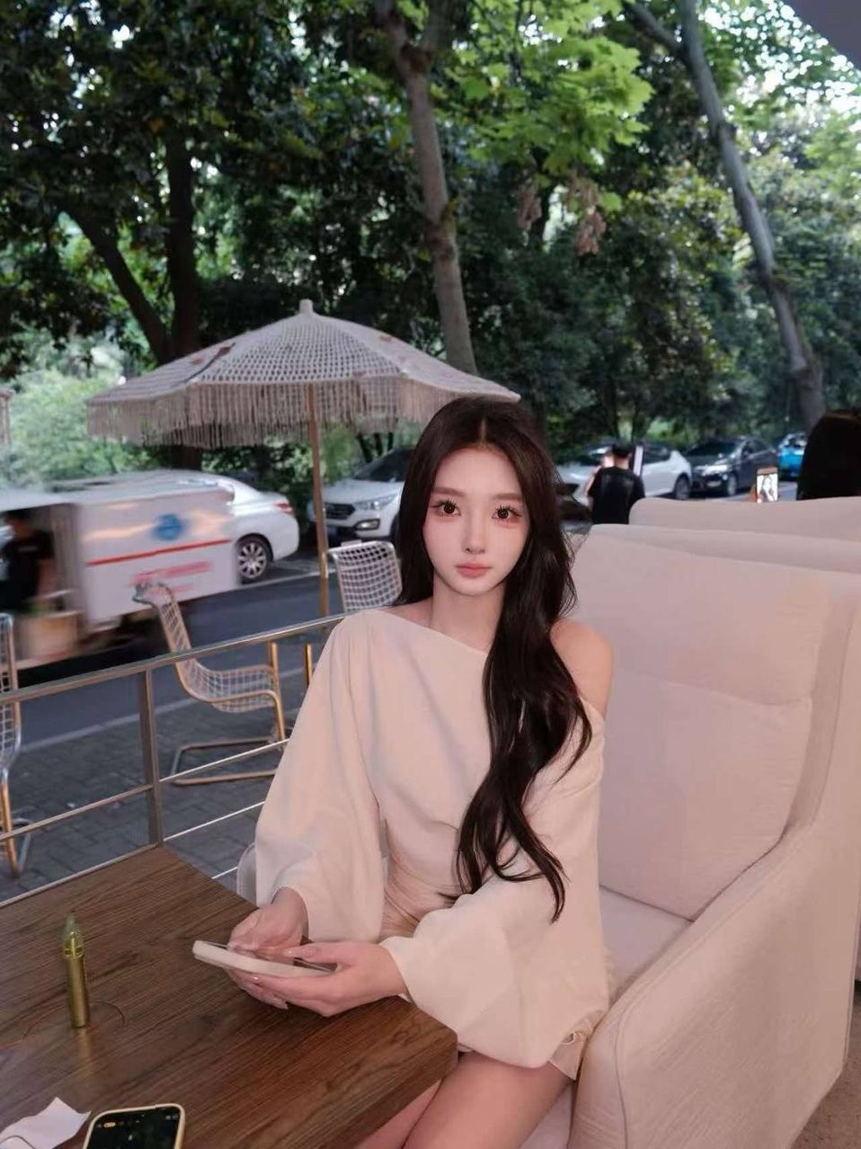 广州 江淼 白皙肌肤 C杯身材 蜜桃臀腿长 清纯可人
