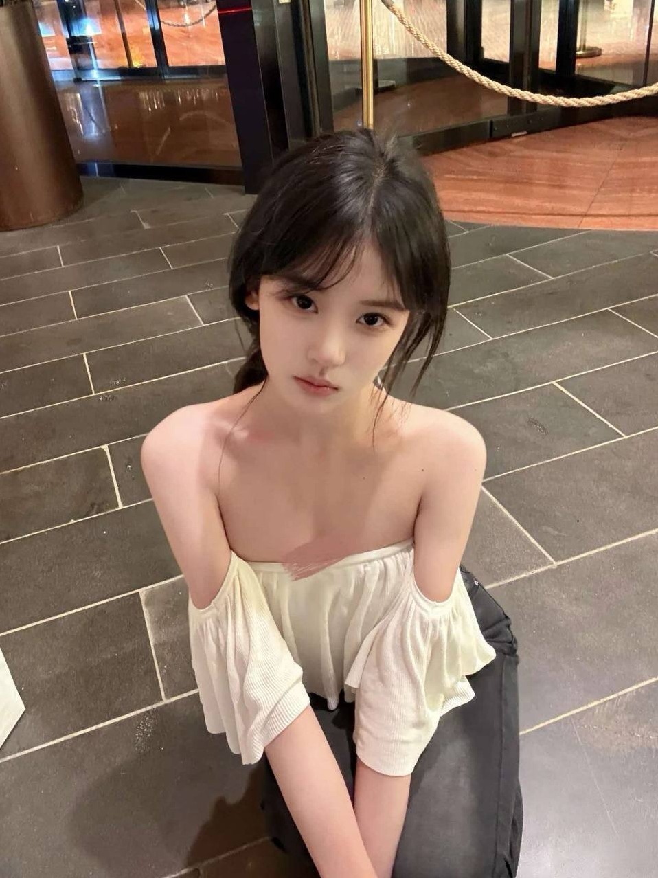 南京 米x 166cm C杯 甜美笑容 舞蹈互动