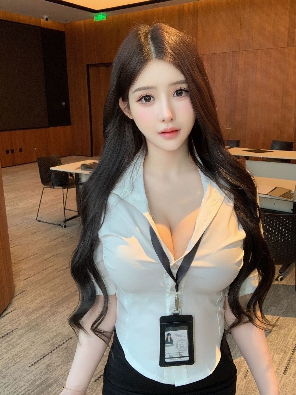 深圳 雪儿 E杯 无赘肉 开朗热情