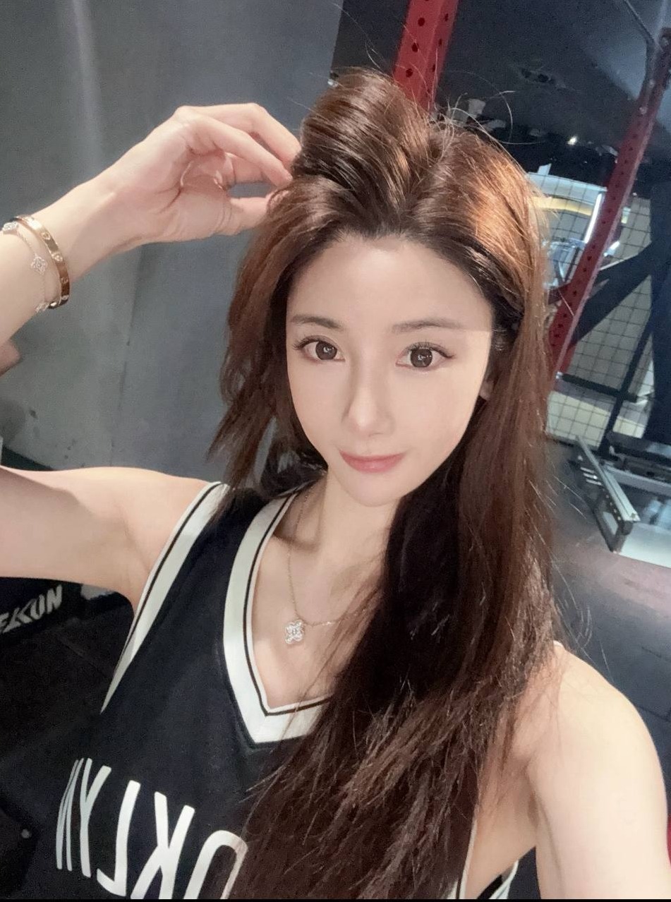 杭州 扶摇 171cm 48kg 高级脸 角色扮演