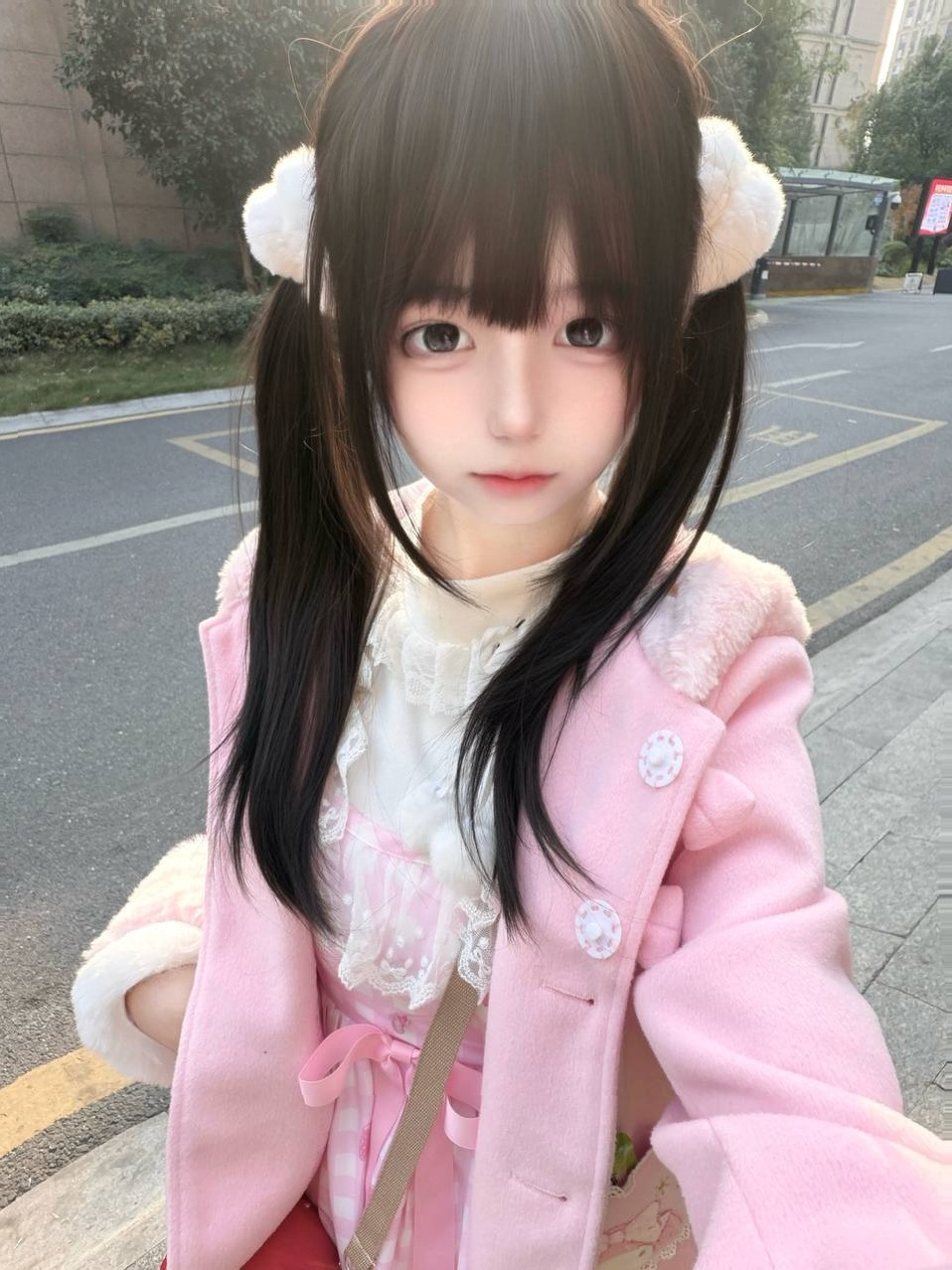 杭州扶摇大眼软妹风纤细身形可选Lolita服饰