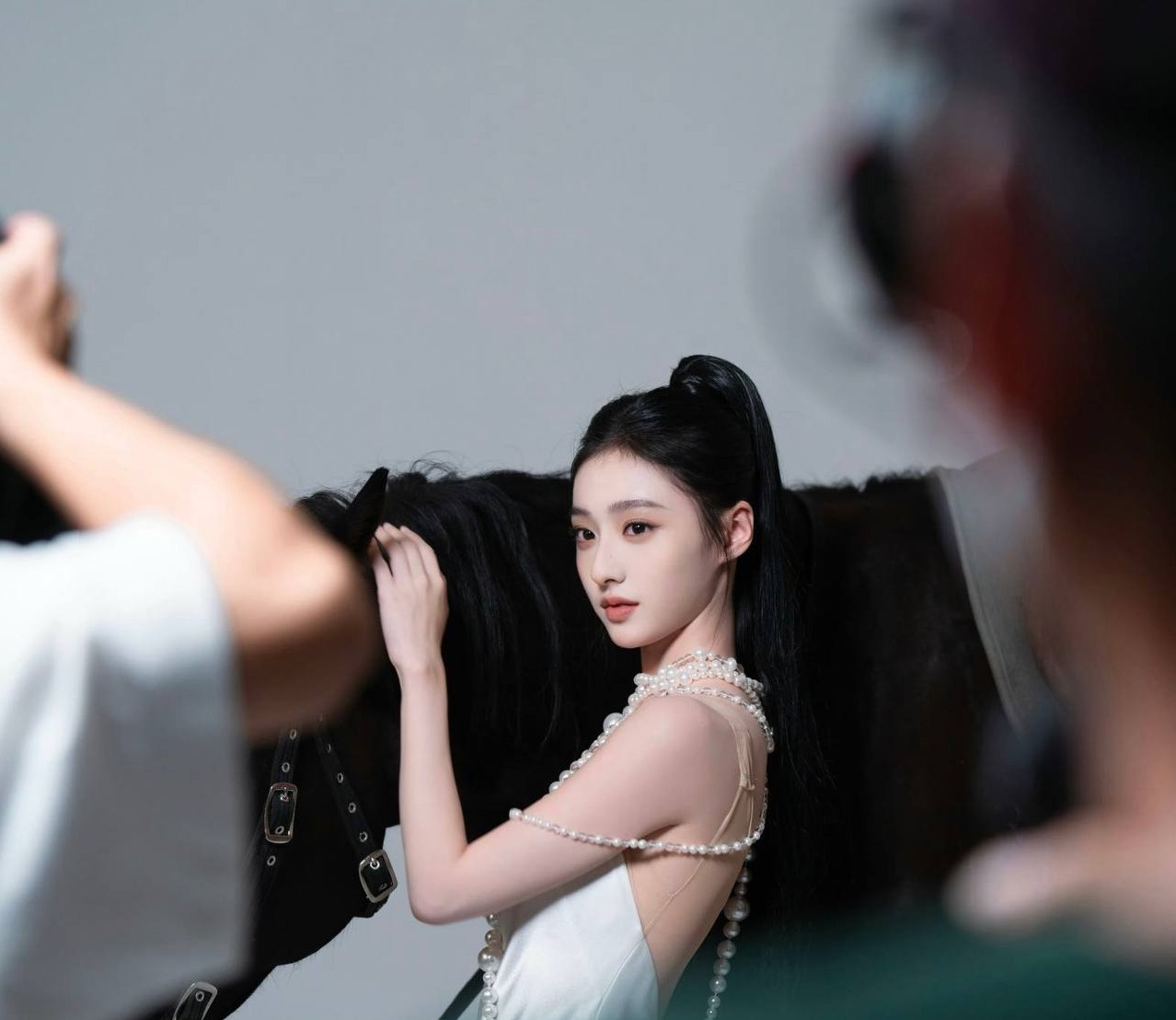 上海 童童 高挑白皙身材 D杯曲线 气质温柔