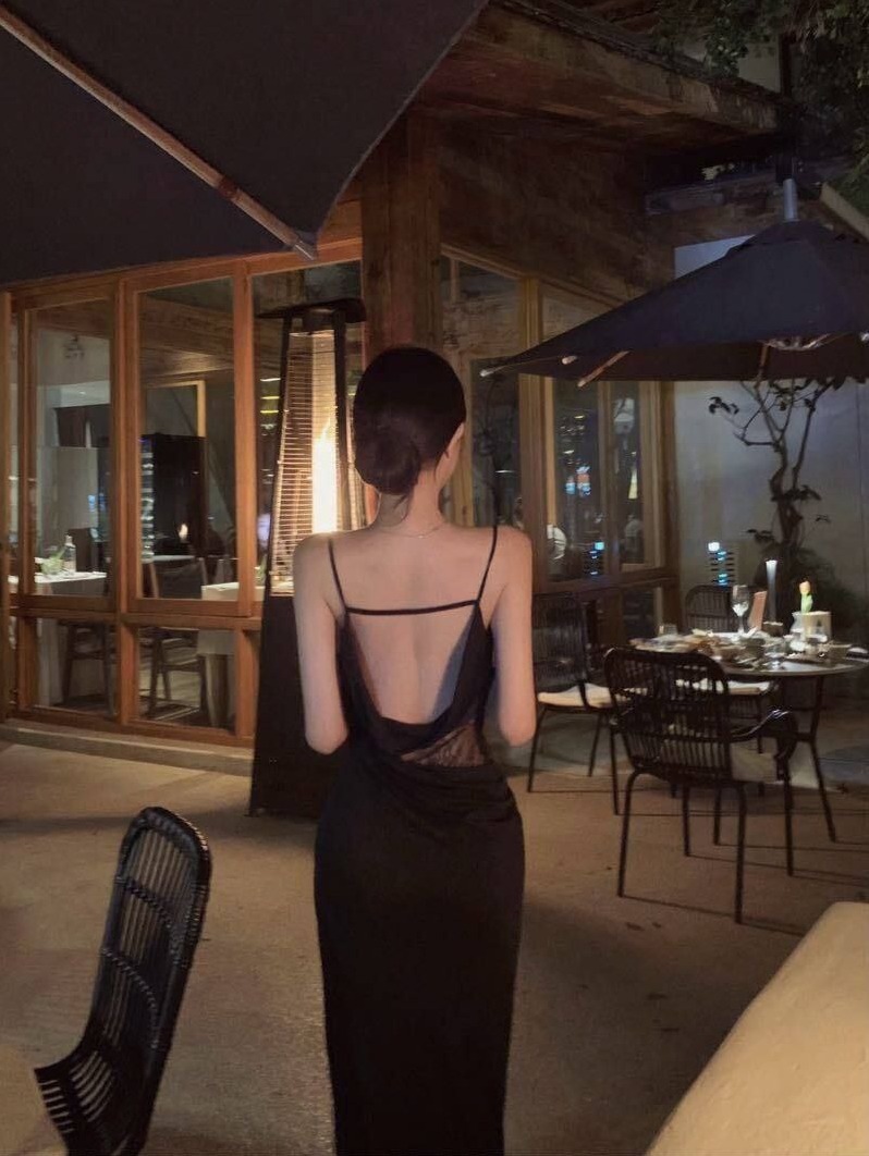 上海 月牙 真胸C杯 长腿身材 优雅谈吐