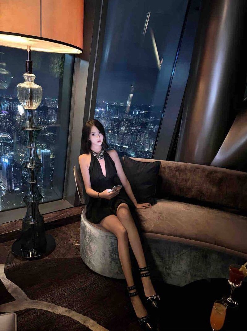 178cm 婉婉 好评 舌吻 深圳 古驰✝️深圳