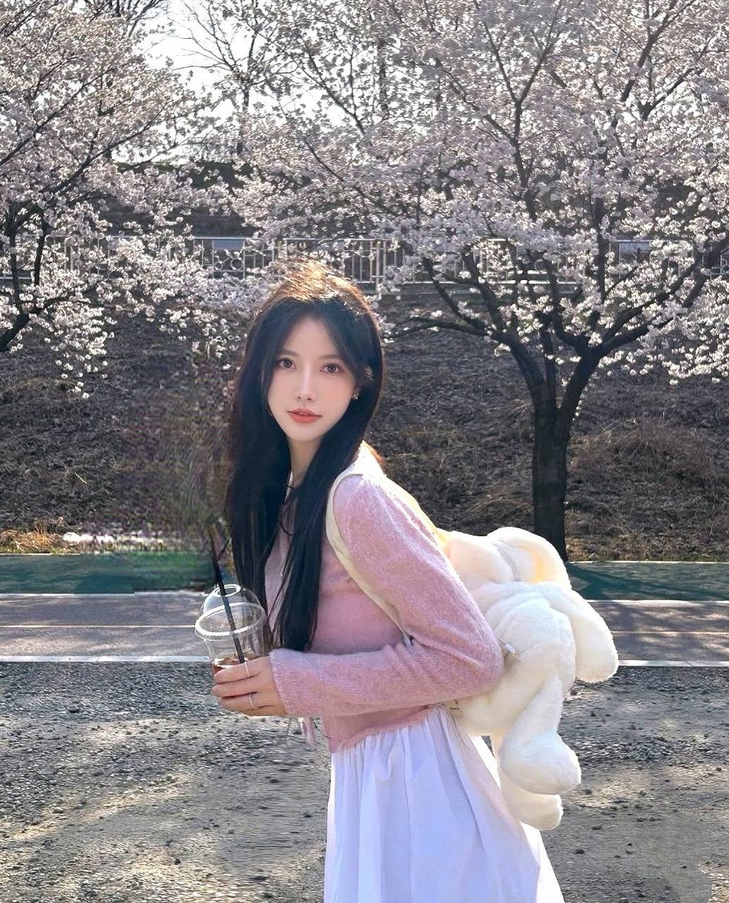 杭州 香蕉雪白肌肤 婀娜多姿可盐可甜
