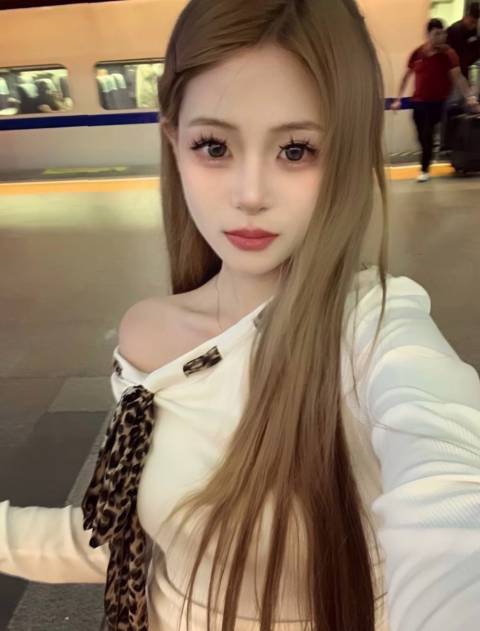 苏州 小苏 甜美笑容 曲线匀称 主题写真