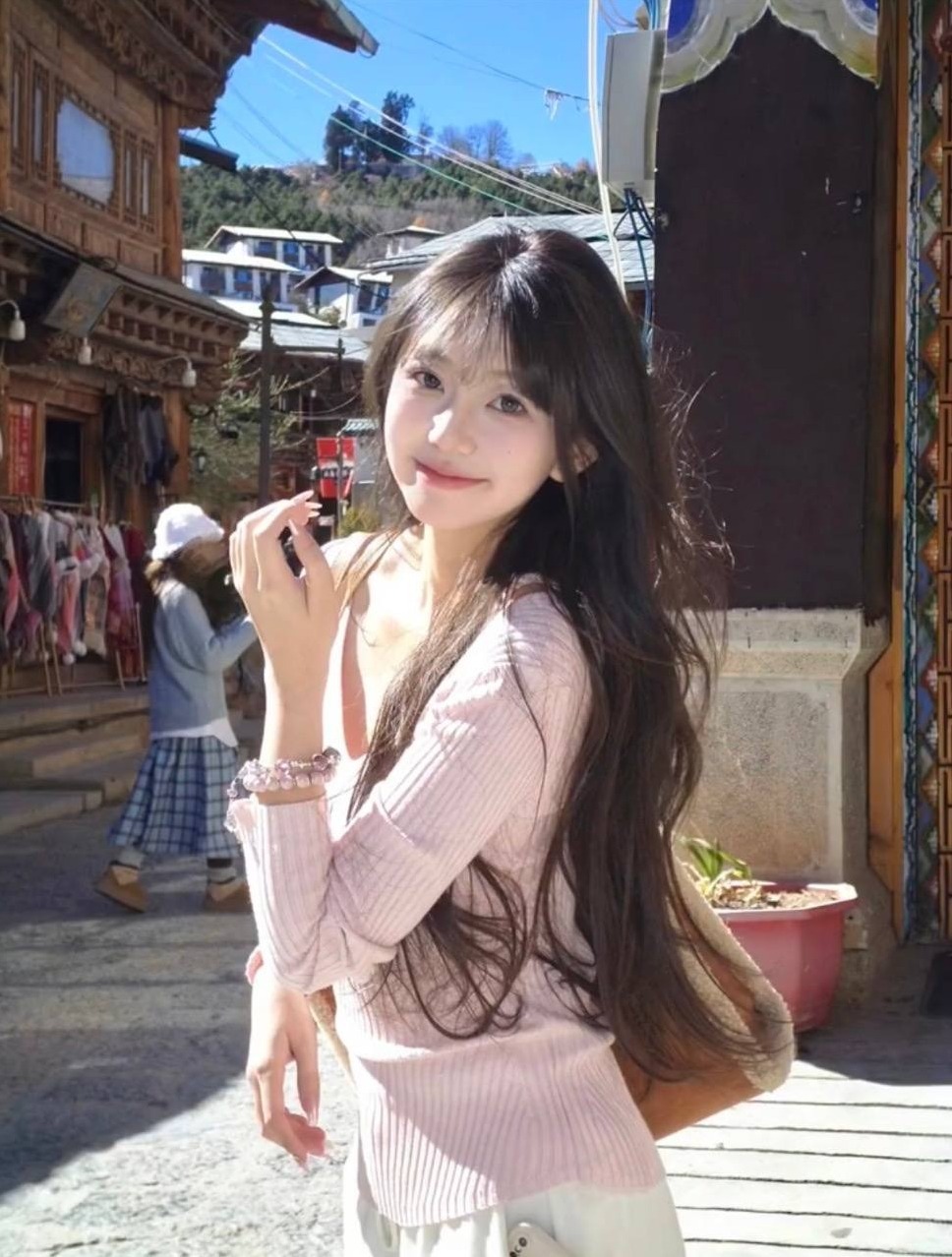 苏州 朵 白皙嫩滑 身高170cm 清新气质