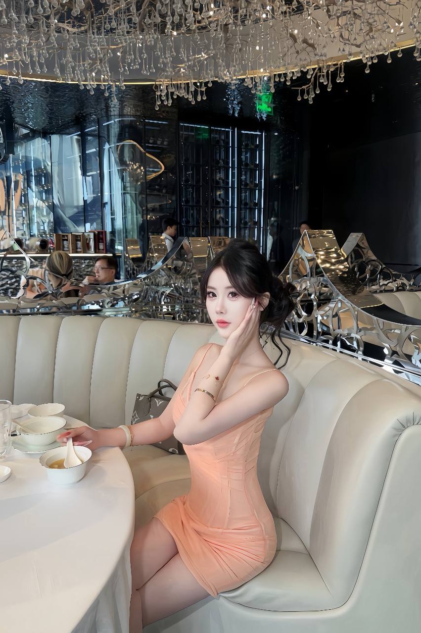 深圳 如梦kiki 168cm S形身材 纯欲风