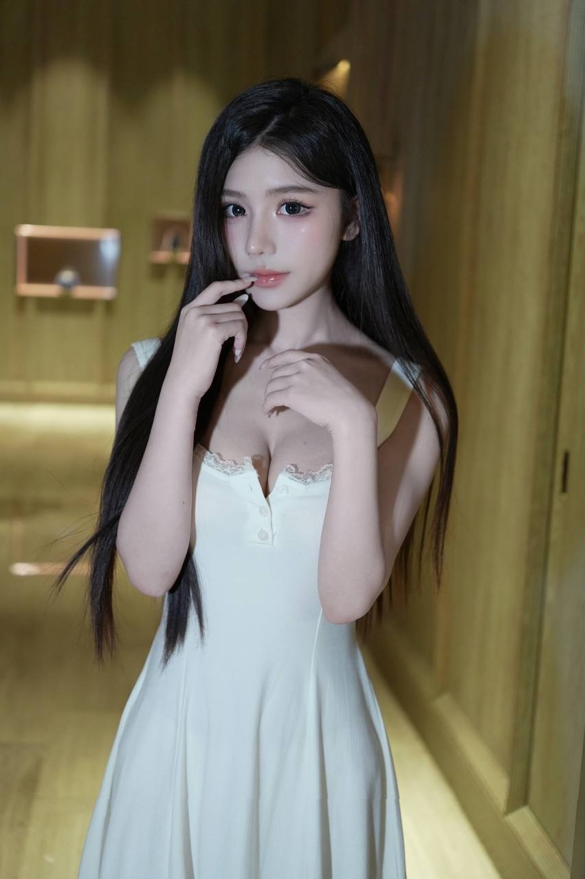 深圳 如梦 E cup柔软雪白 声音甜美配合度高