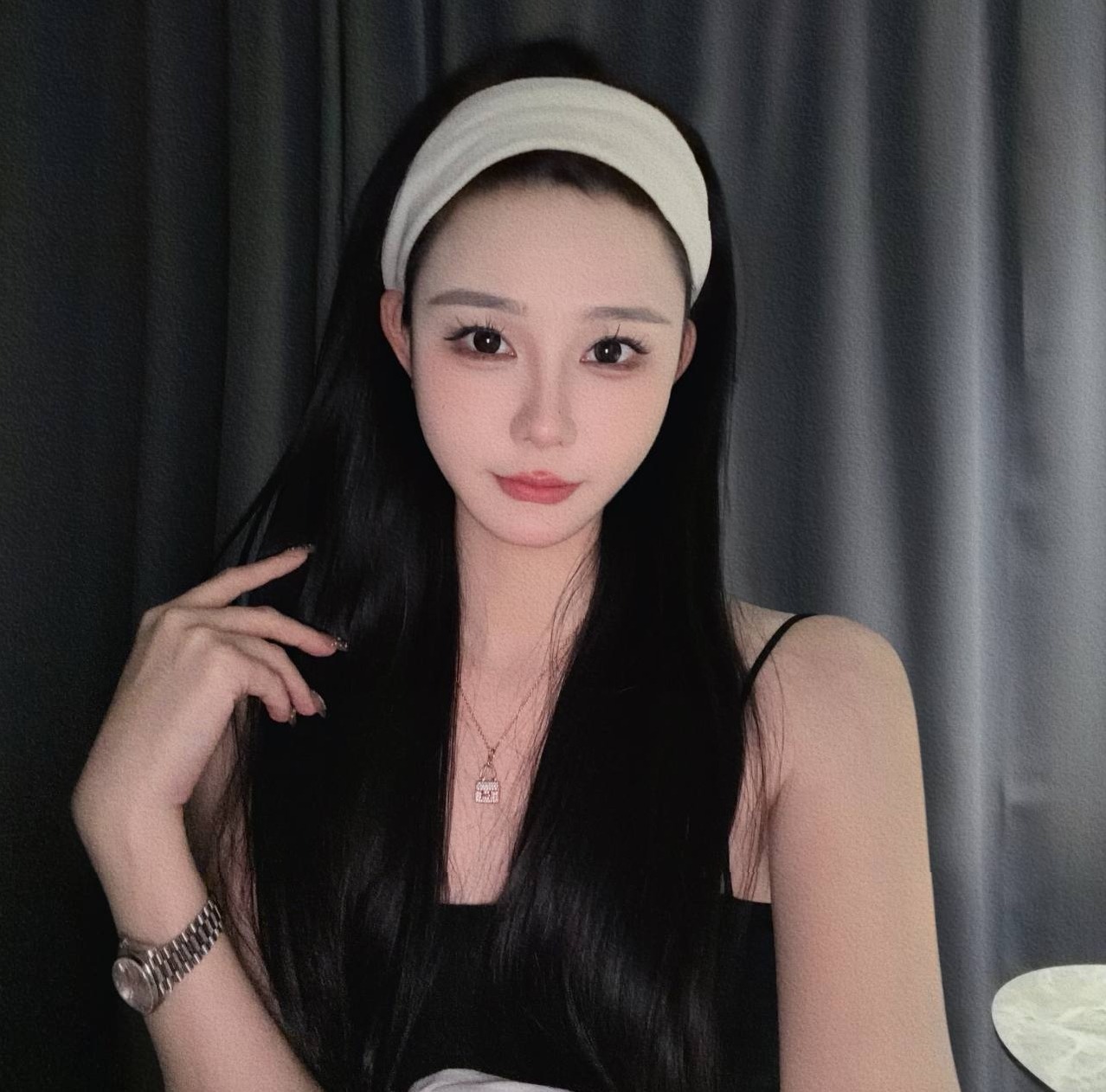 深圳 紫萱 直角肩蚂蚁腰 治愈系女友风