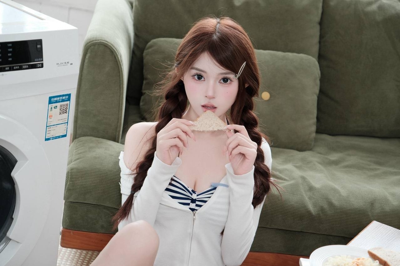 深圳南山奈奈05年168cm纯天然无整身材比例服