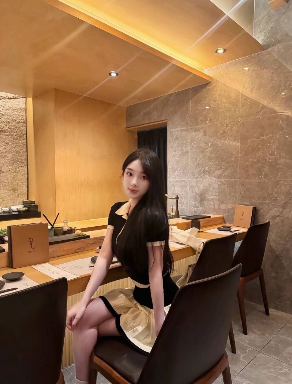 深圳南山 阳阳 童颜F杯 爱运动身材
