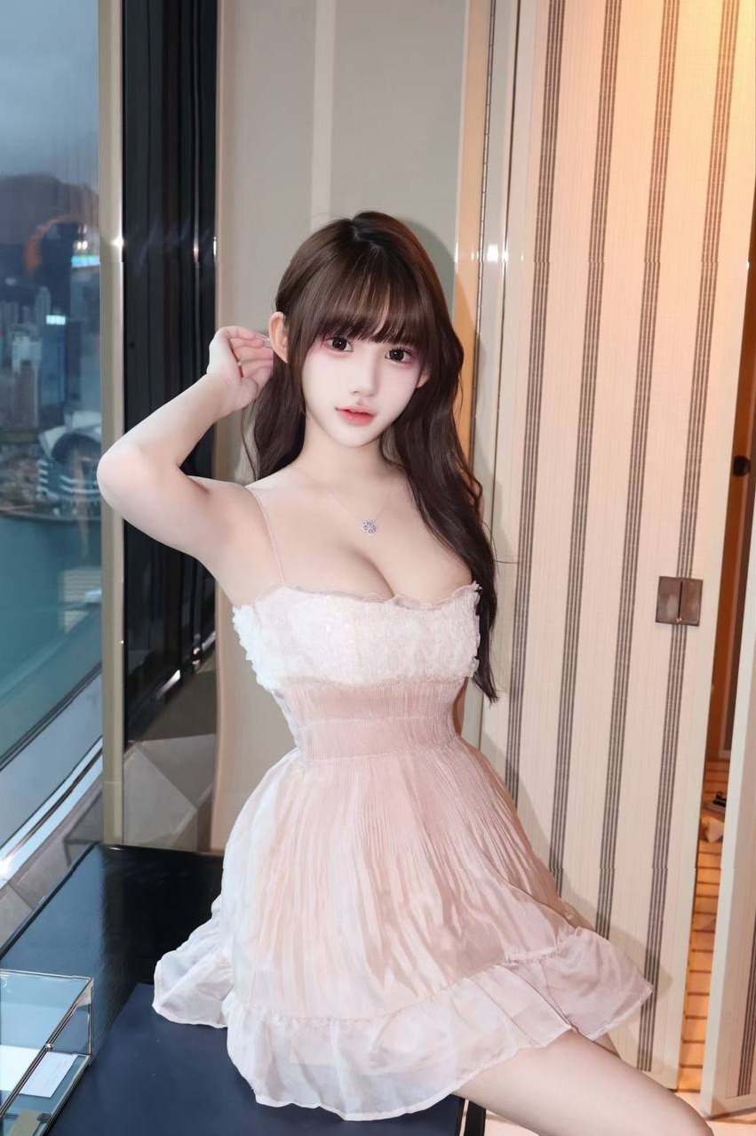 深圳 水果姐姐 170净足 高挑纤细 甜美陪伴
