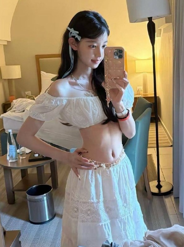 上海普陀 糖豆 真胸D杯 马甲线 清纯白幼瘦 本人验证