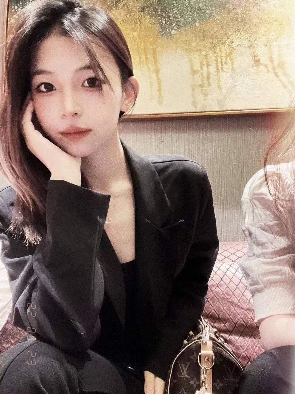 杭州 小鹿 甜美笑颜身高165小蛮腰 温柔陪伴