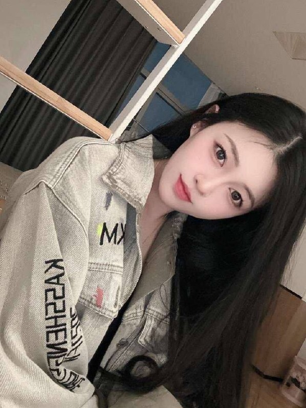 杭州 香蕉 175cm 纤细身材 清纯气质 双商在线