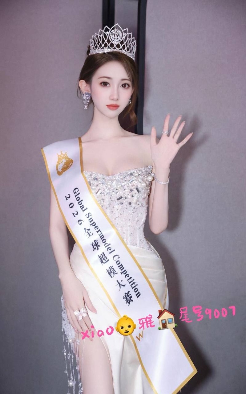 杭州清禾修长美腿形象写真服务风格清新