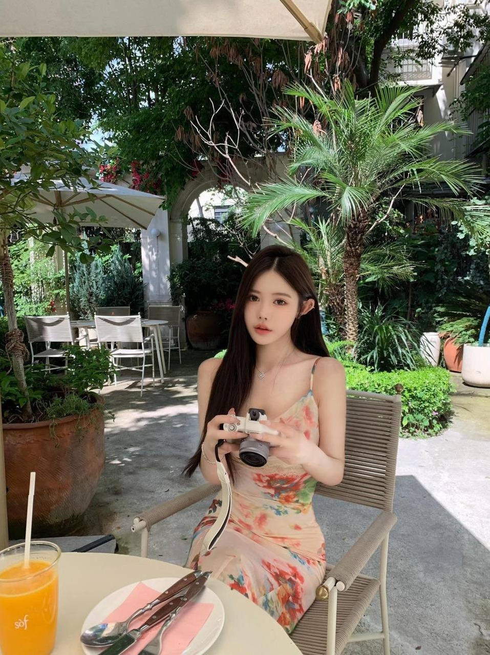 上海 蓝猫 43kg纤瘦圆盘胸 甜美笑容服务贴心