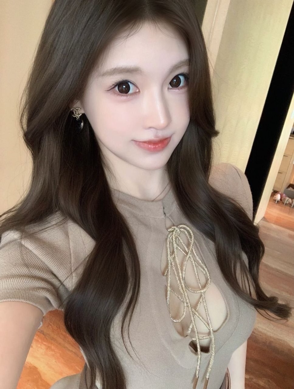 北京允允 高情商 170cm 95斤 乖巧听话 女友体验
