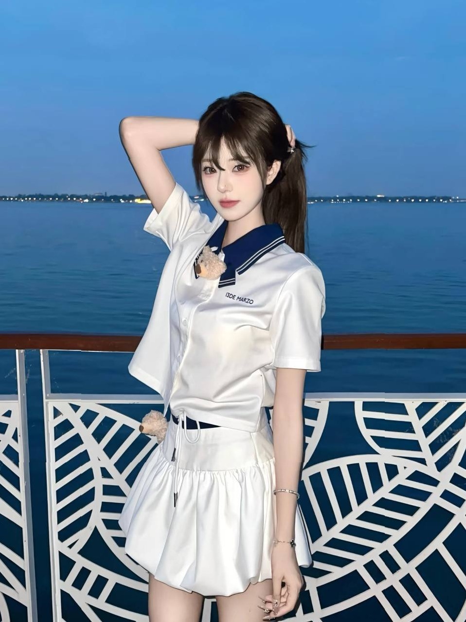 深圳 水果姐姐 172cm 50kg 妈生脸 双商在线
