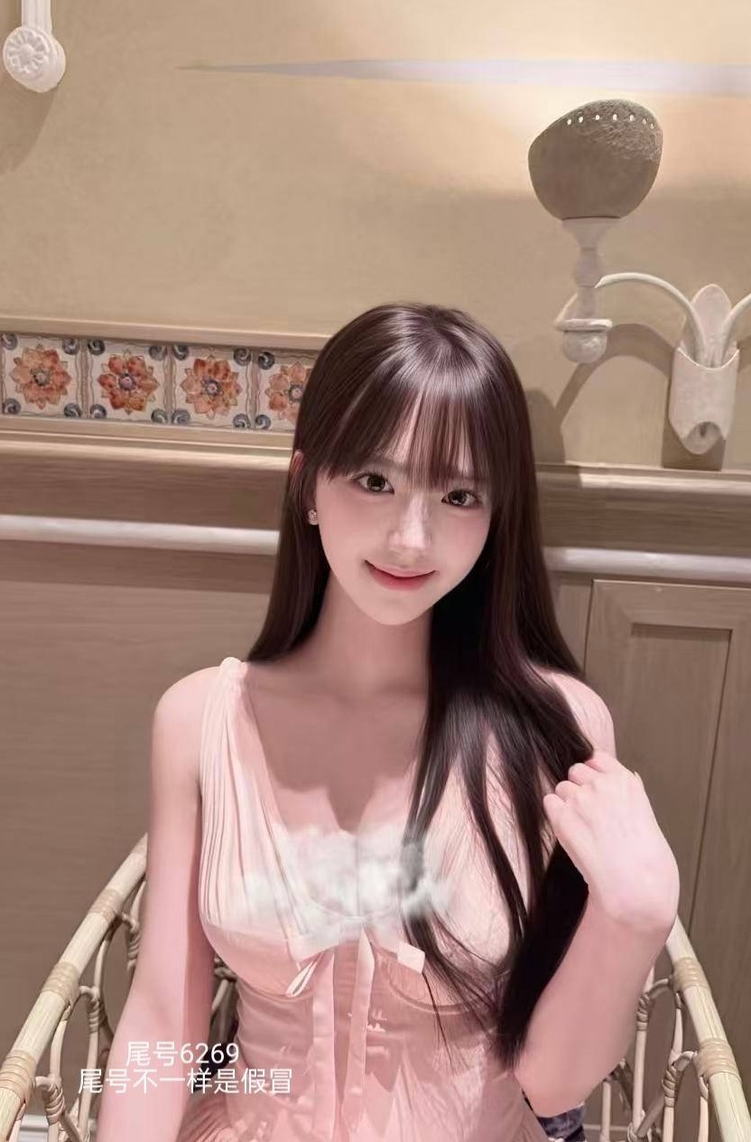 上海 酥酥 细腰翘臀 水嫩肌肤 女友感互动