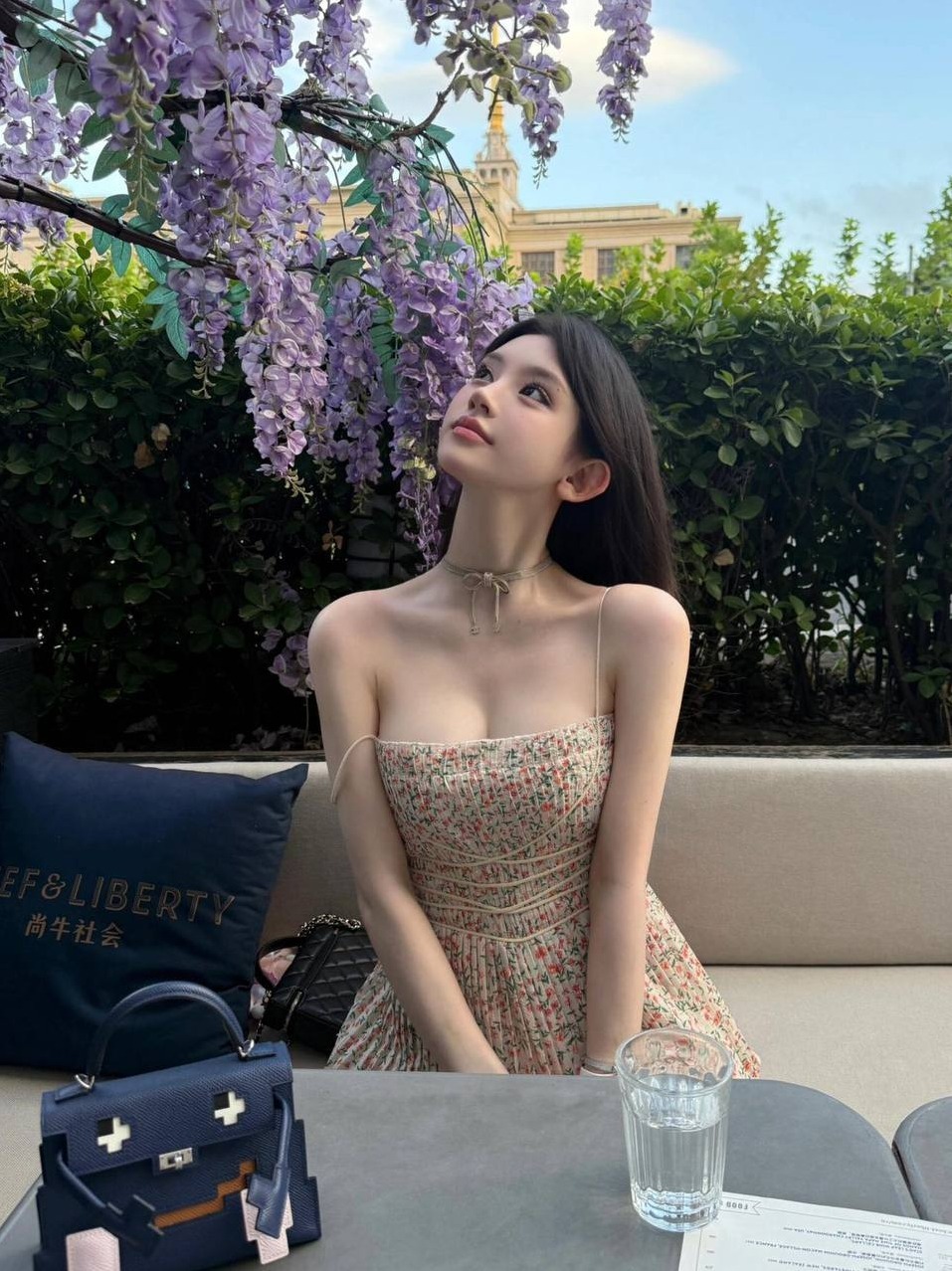 上海 耐克蝴蝶 真胸D杯 紧致反差感强