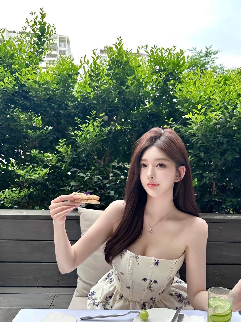 上海 𝑺𝒉𝒂𝒏𝒈𝑯 168cm E杯 雨蒙 真胸 