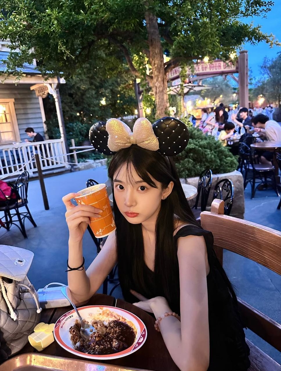 上海 苏祁 46kg纤瘦 清纯甜美天然脸