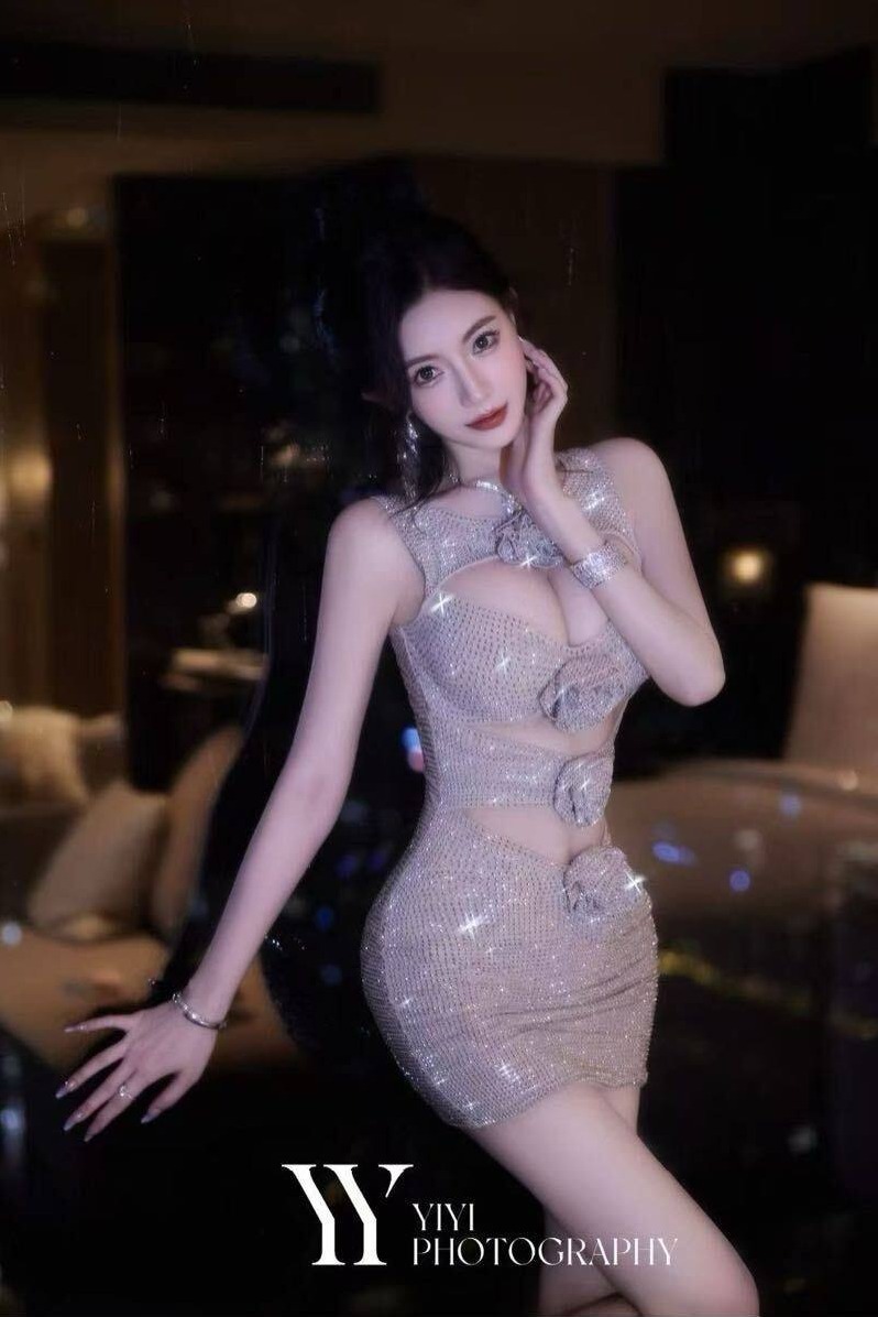 上海 楚娜娜 47kg纤瘦 牛奶肌 温柔有趣