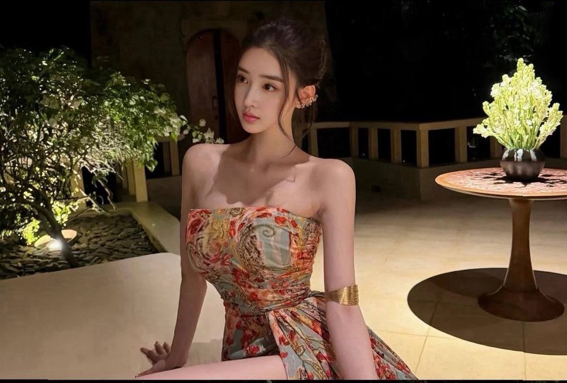 上海 维琪 高挑长腿 175cm 设计师风格