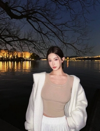 2376　上海外围-極品御姐，風情萬種，千嬌百媚