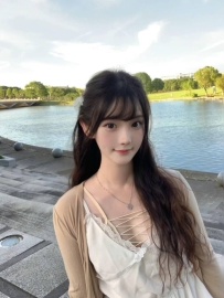 2442　杭州外围- 大一新生兼职，纯天然白虎