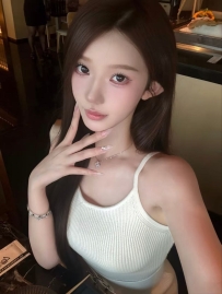 777  香港外围-輕熟韻致修長身姿 | 昊洋