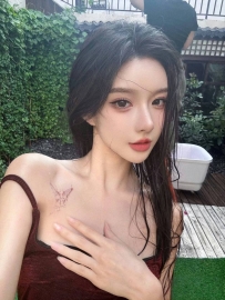 2455　上海外围-净171cm，天然白虎，真实E罩杯