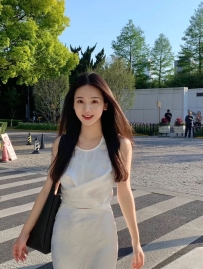 上海外围-优雅小淑女