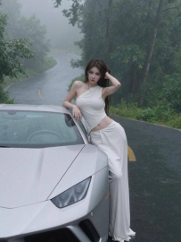 上海外围-气质车模