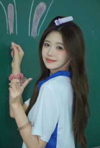 1348  苏州外围-双一流名校在校学生，校花-蓝猫