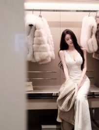 1170  杭州外围-可清纯可御姐 | 香蕉