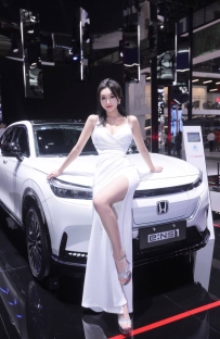 921  深圳外围大圈-爱奇艺御用签约模特 | 小言