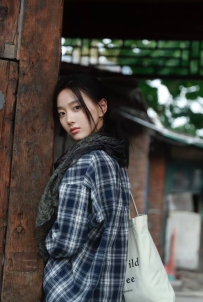 1542　上海-07年南传舞蹈女神 | 童童