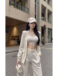 4302--上海-懒懒 06在校生高白瘦温柔可甜