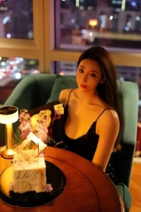 2274　杭州外围-175E 圈外兼职 ，前凸后翘马甲线