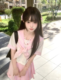 2126  杭州外围-06学生兼职，皮肤雪白，可盐可甜，初恋般感觉