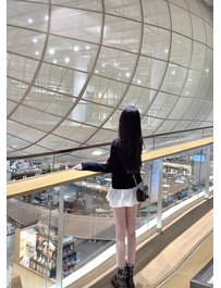 3946--深圳-米雪儿 上戏学生纯欲女友感