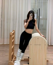 广州品质外围-圈外女友学生兼职